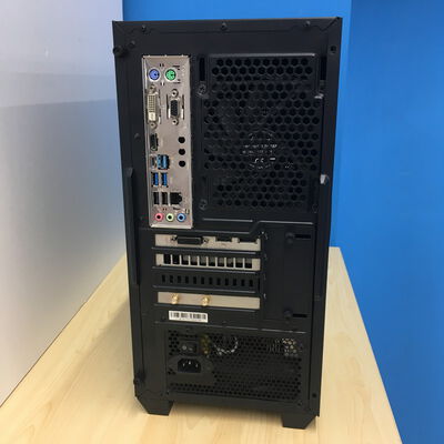 【博多店】中古  自作PC(i7 9700K/32GB/SSD512GB+512GB+500GB+512GB/HDD2TB+2TB/GTX1050Ti) 3310005468 