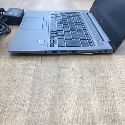 【佐賀南部バイパス店】中古  HP ZBook 14u G6 (INTEL Core i7 8565U 1.8GHz/16GB/SSD1TB/-/オンボード/14/1920x1080/Wi-Fi/WEBCAM/W11H64) 182267 