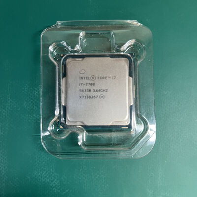 【静岡東瀬名店】中古  INTEL Core i7-7700 (1151/3.60GHz/8M/C4/T8) 133191 
