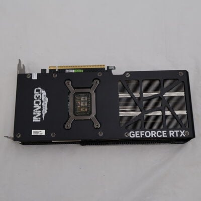 【通販センター】中古  Inno3D GeForce RTX 5070 TWIN X2 OC 12GB（RTX5070 12GB） 3480041382 