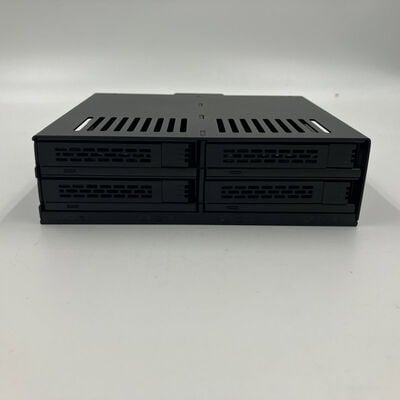 【なんば店】中古  ICYDOCK MB324SP-B (5.25-2.5 SSD/HDDﾗｯｸ 4台) 1460027427 