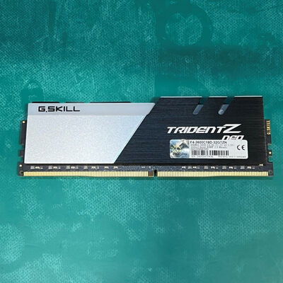 【静岡東瀬名店】中古  PC4-28800 16GB デスクトップ用 140734 