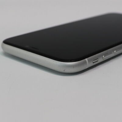 【札幌店】中古  【SIMロック解除済み】【au】 Apple iPhoneXR 64GB (ホワイト)  MT032J/A 155335 