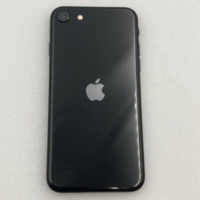【新潟店】中古  【SIMロック解除済み】【au】Apple iPhoneSE 4.7インチ (第2世代/2020) 64GB (ブラック) MHGP3J/A 新パッケージ版 155749 