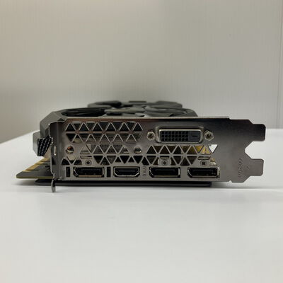 【徳島住吉店】中古  各社 GeForce GTX1070 (8GB PCI-E) 130945 