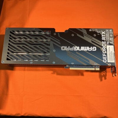【なんば店】中古  Palit NE75080019T2-GB2031A (RTX5080 GamingPro 16GB) 176534 