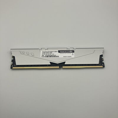 【秋葉原本店】中古  PC4-25600 16GB デスクトップ用 140728 