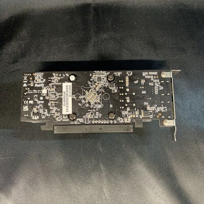 【横浜駅前店】中古  ASRock RX550 LP 4G (Radeon RX550 4GB GDDR5 1H1P) 199771 