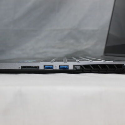 【通販センター】中古  【ジャンク品/保証無/返品質問不可】THIRDWAVE GALLERIA RL7C-R35-5N_67322675 