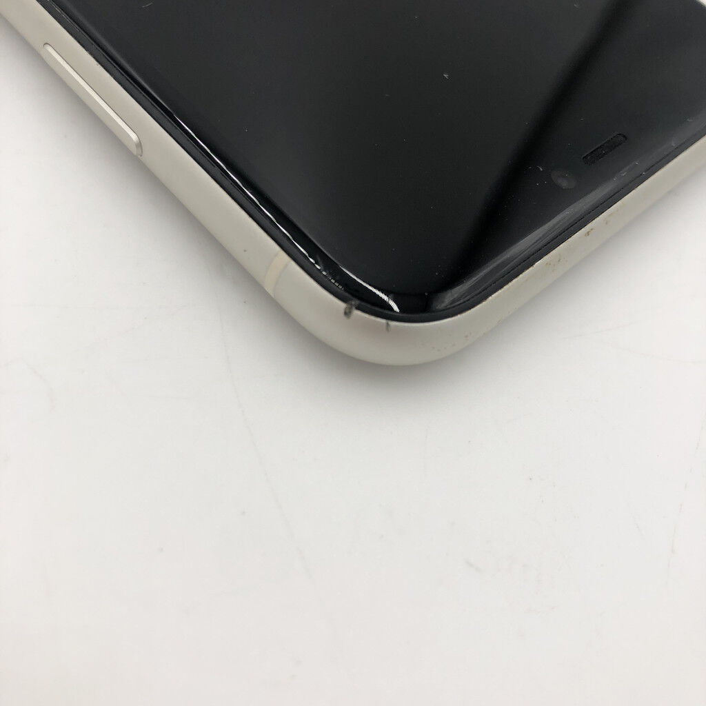 中古 【SoftBank】 Apple iPhone11 6.1インチ 128GB (ホワイト) MWM22J