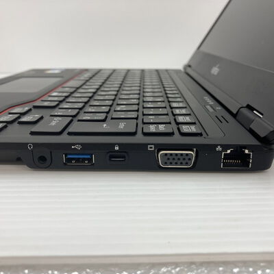 【秋葉原本店】中古  FUJITSU LIFEBOOK U7311/F(i5-1145G7/8GB/SSD256GB/W11P) 3410015632 