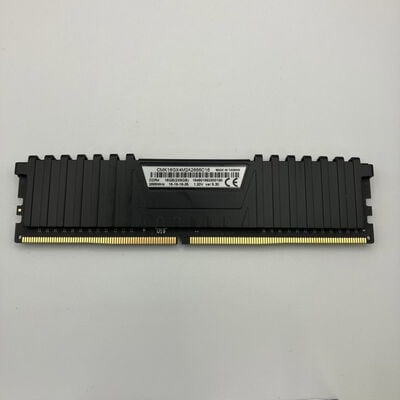 【秋葉原本店】中古  PC4-21300 8GB デスクトップ用(DDR4-2666) 126165 