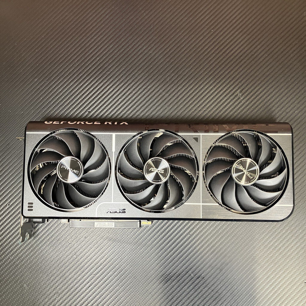 中古 ASUS PRIME-RTX5070-O12G (RTX5070 12G) 176900