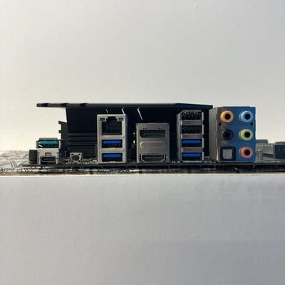 【博多店】中古  ASUS TUF GAMING B550-PLUS (B550 AM4 ATX DDR4) 142910 