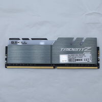 中古  PC4-25600 8GB デスクトップ用(DDR4-3200) 140727 