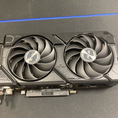 【大宮店】中古  ASUS DUAL-RX7600-O8G (RX7600 8G) 162752 