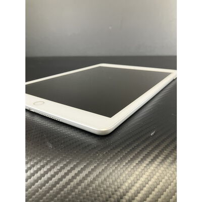 【富士青葉店】中古  Apple iPad 10.2インチ (第7世代/2019) Wi-Fi 32GB シルバー MW752J/A 141662 