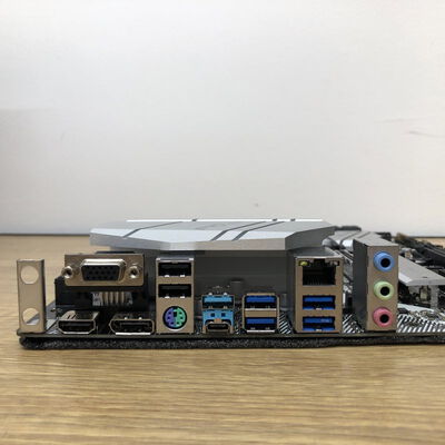 【津ラッツ店】中古  ASRock B550M Pro4 (B550 AM4 mATX DDR4) 142938 