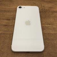 中古  Apple iPhoneSE 4.7インチ (第2世代/2020) 64GB (ホワイト) 国内版SIMロックフリー MHGQ3J/A 新パッケージ版 146154 