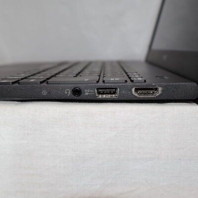 【通販センター】中古  NEC VersaPro UltraLite タイプVG PC-VKV18GZG9(Intel Core i7 10510U/16GB DDR3 (PC3)/SSD256GB/なし/オンボード/13.3/1920x1080/Wi-Fi/W11H64 MAR) 201350 