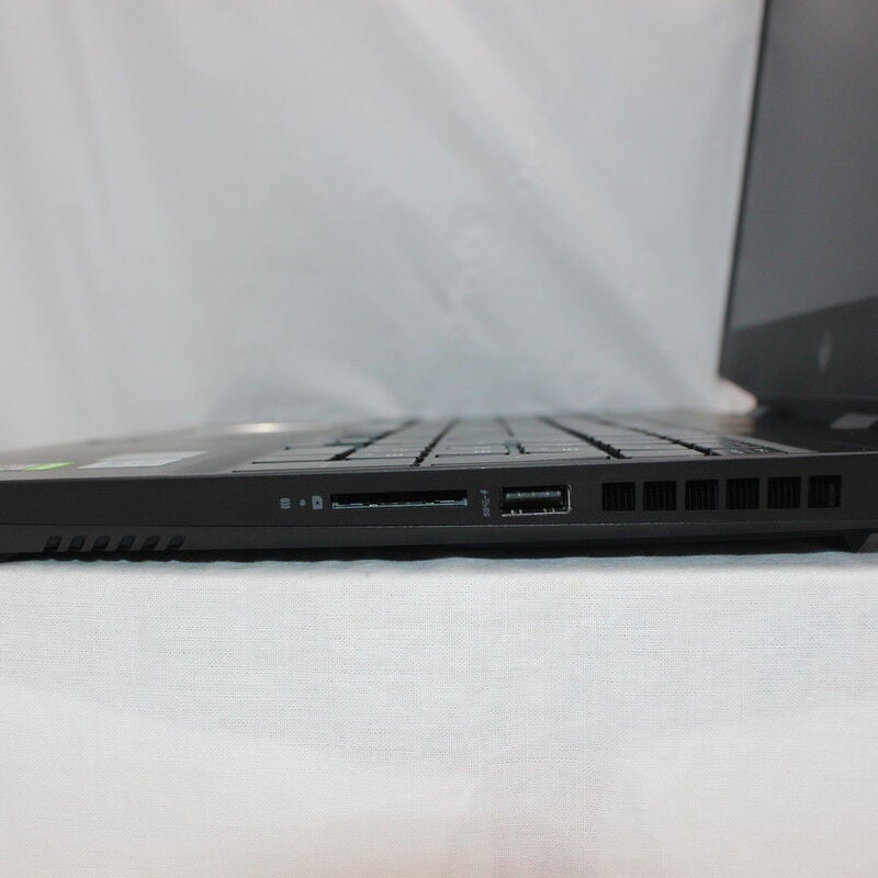 中古 HP OMEN by HP 15-dh1000 シリーズ 15-dh1003TX(Intel Core i7