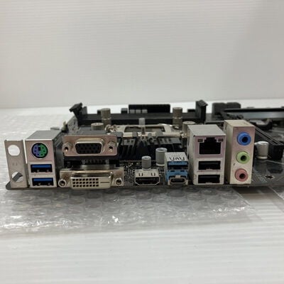【秋葉原本店】中古  ASRock Z390 Phantom Gaming 4 (Z390 1151 ATX DDR4) 138883 