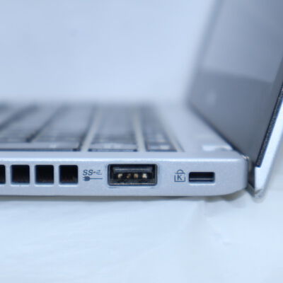 【通販センター】中古  【ジャンク品/保証無/返品質問不可】NEC PC-VKM17BZG4 (Intel Core i5 8350U 1.70GHz/8GB/SSD256GB/なし/オンボード/12.5/1366x768/Wi-Fi/WEBCAM/OSなし) 184422 