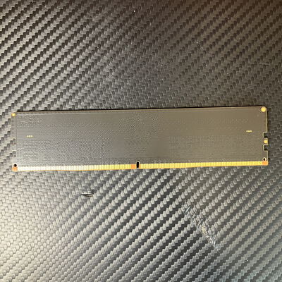 【富士青葉店】中古  Crucial CT16G52C42U5.M8G1(DDR5 PC5-41600 16GB) 183231 