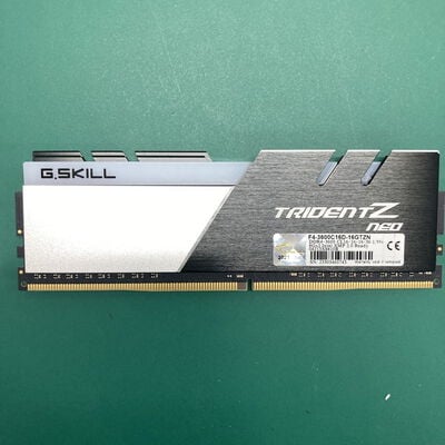 【神戸・三宮店】中古  PC4-28800 8GB デスクトップ用 140733 