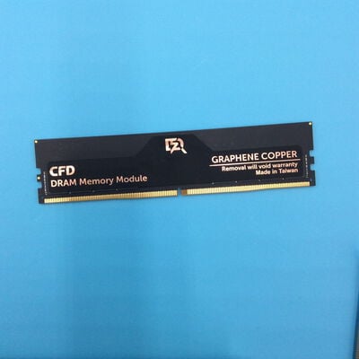 【秋葉原本店】中古  PC5-51200 32GB デスクトップ用(DDR5-6400) 149159 