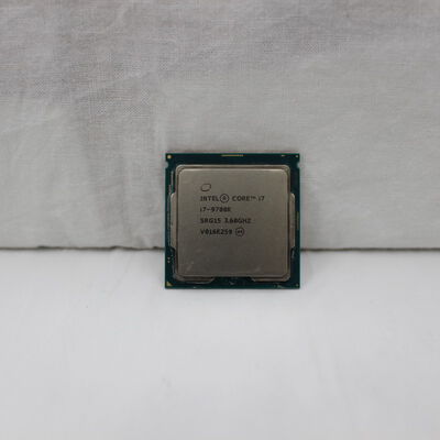 【通販センター】中古  INTEL Core i7 9700K (1151/3.60GHz/12M/C8/T8) 138481 