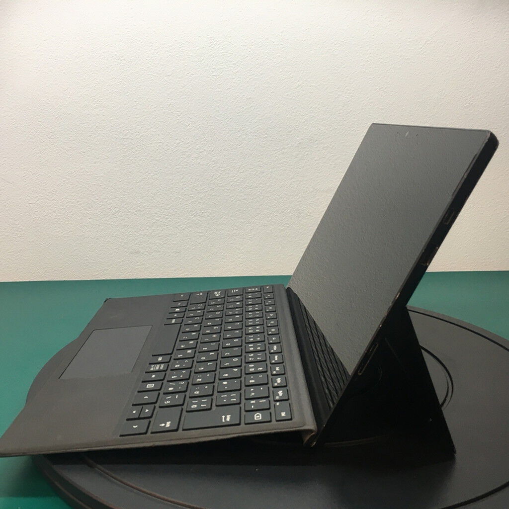 中古 Microsoft Surface Pro 7 (Intel Core i7-1065G7/16GB/CPU内蔵