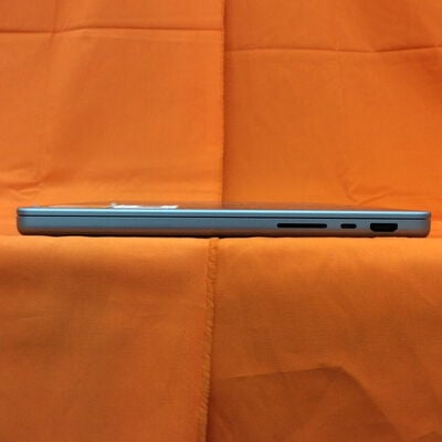 【なんば店】中古  Apple MacBook Pro (14-inch 2021)  [FKGQ3J/A] A2442(Apple M1 Pro/16GB/SSD1TB/-/オンボード/14.2/3024 x 1964/Wi-Fi/WEBCAM/) 172316 