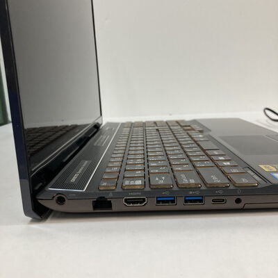 【神戸・三宮店】中古  LIFEBOOK　FMVA53B3BZ(i7-8550U/16GB/HDD1TB/W11H) 3430006265 