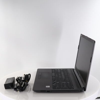 【秋葉原本店】中古  HP_250_G7(i5-1035G1/8GB/SSD256GB/W11P) 3410016218 