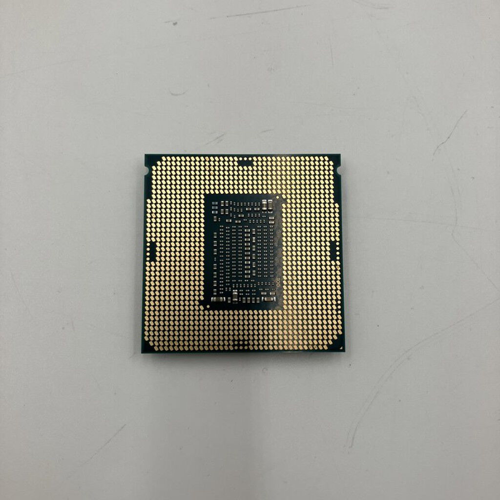 中古 INTEL Core i7 8700K (1151/3.70GHz/12M/C6/T12) 136197 （395126