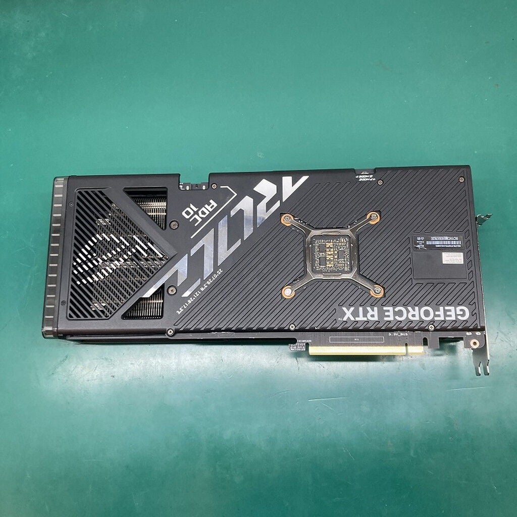 中古 ASUS ROG-STRIX-RTX4070TIS-O16G-GAMING (RTX4070Ti SUPER 16GB