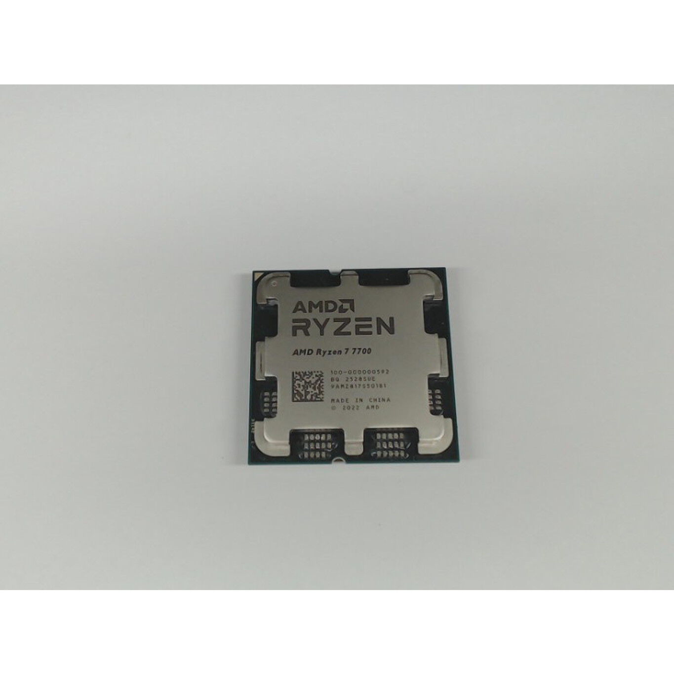 中古 AMD Ryzen 7 7700 (AM5/3.8GHz/40M/C8/T16/65W) 1460024624