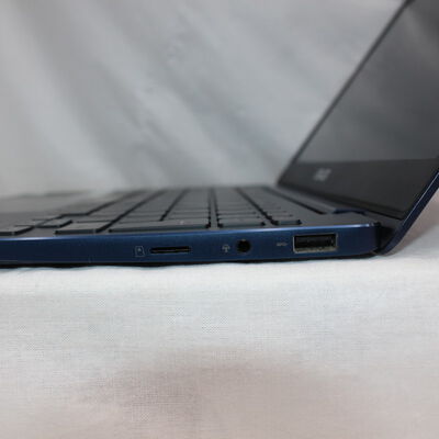 【通販センター】中古  ASUS ZenBook 13 UX331UAL-8250(Intel Core i5 8250U/8GB/SSD256GB/なし/NVIDIA GeForce MX150/13.3/1920x1080/Wi-Fi/W11H64 MAR) 186010 