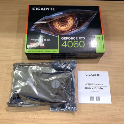 【甲府飯田店】中古  GIGABYTE GV-N4060WF2OC-8GD (RTX4060 8G) 175574 