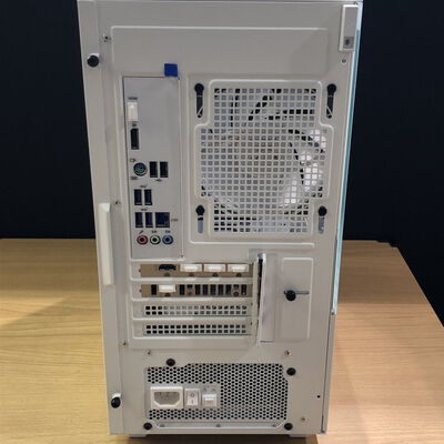 【甲府飯田店】中古  自作パソコン(Ryzen 7 5700X/16GB/SSD1TB/RTX5070Ti) 4720001689 