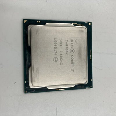 【なんば店】中古  INTEL Core i7 9700K (1151/3.60GHz/12M/C8/T8) 138481 
