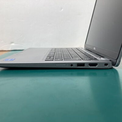 【富山本郷店】中古  DELL Latitude 5320(Intel Core i5 1145G7 2.60GHz/16GB DDR4/SSD256GB/-/オンボード/13.3/1920x1080/Wi-Fi/WEBCAM/W11P/VBT) 192793 