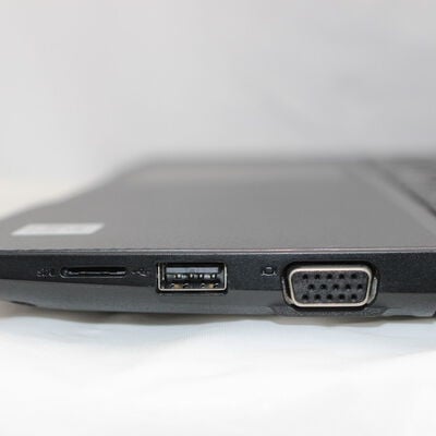【通販センター】中古  DELL Vostro 3590(Intel Core i5 10210U 1.60GHz/16GB DDR4/SSD256GB/-/オンボード/15.6/1920x1080/GbE/Wi-Fi/WEBCAM/W11P/VBT) 197903 