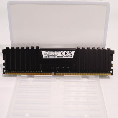 【札幌店】中古  PC4-25600 16GB デスクトップ用(DDR4-3200) 140728 