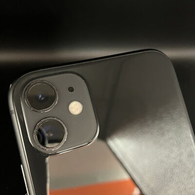 【大須店】中古  【SoftBank】 Apple iPhone11 6.1インチ 128GB (ブラック) MWM02J/A 140619 