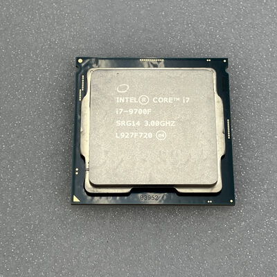 【新潟店】中古  Intel Core i7 9700F (1151/3.00GHz/12M/C8/T8) 140317 