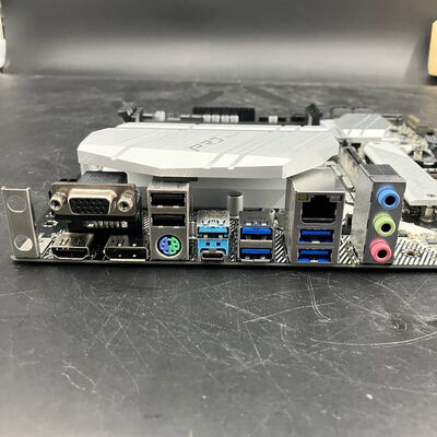 【大須店】中古  ASRock B550M Pro4 (B550 AM4 mATX DDR4) 142938 
