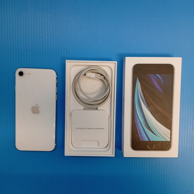 【大須店】中古  【au】Apple iPhoneSE 4.7インチ (第2世代/2020) 64GB (ホワイト) MHGQ3J/A 新パッケージ版 146172 