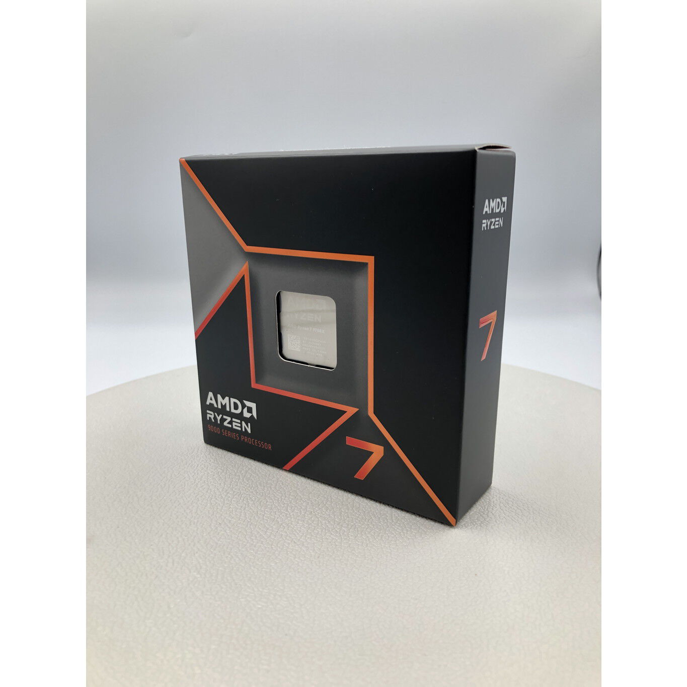AMD Ryzen 7 9700X 【中古】 AMD 〔中古〕Ryzen7 9700X BOX 〔3.8GHz／Socket AM5〕（中古1